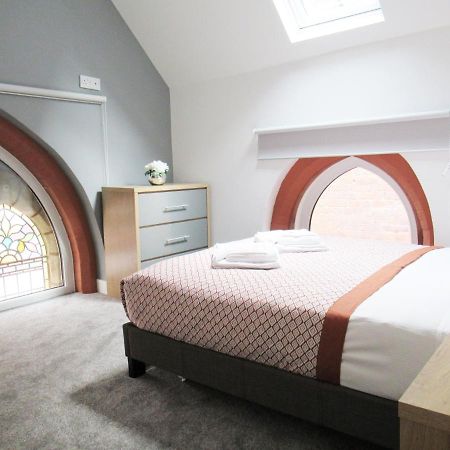 Emmanuel Church Apartments وارينغتون المظهر الخارجي الصورة