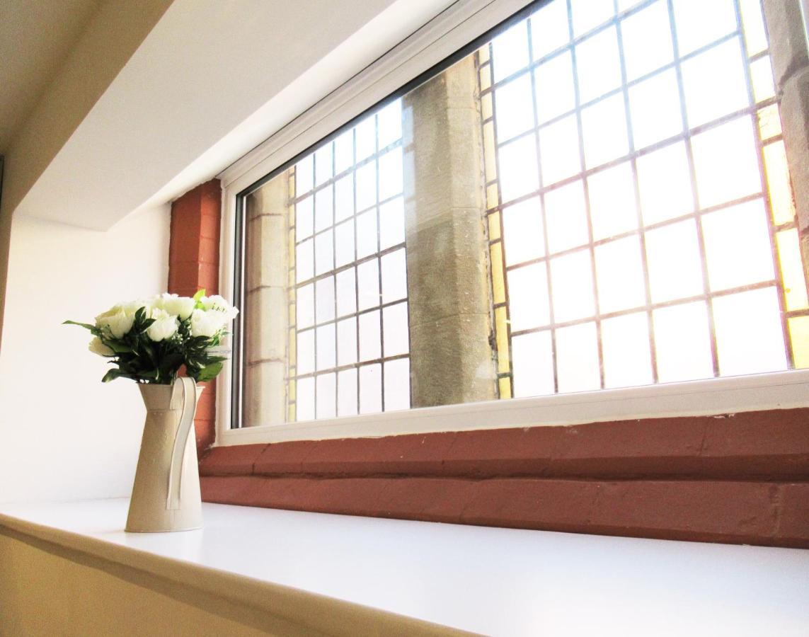 Emmanuel Church Apartments وارينغتون المظهر الخارجي الصورة